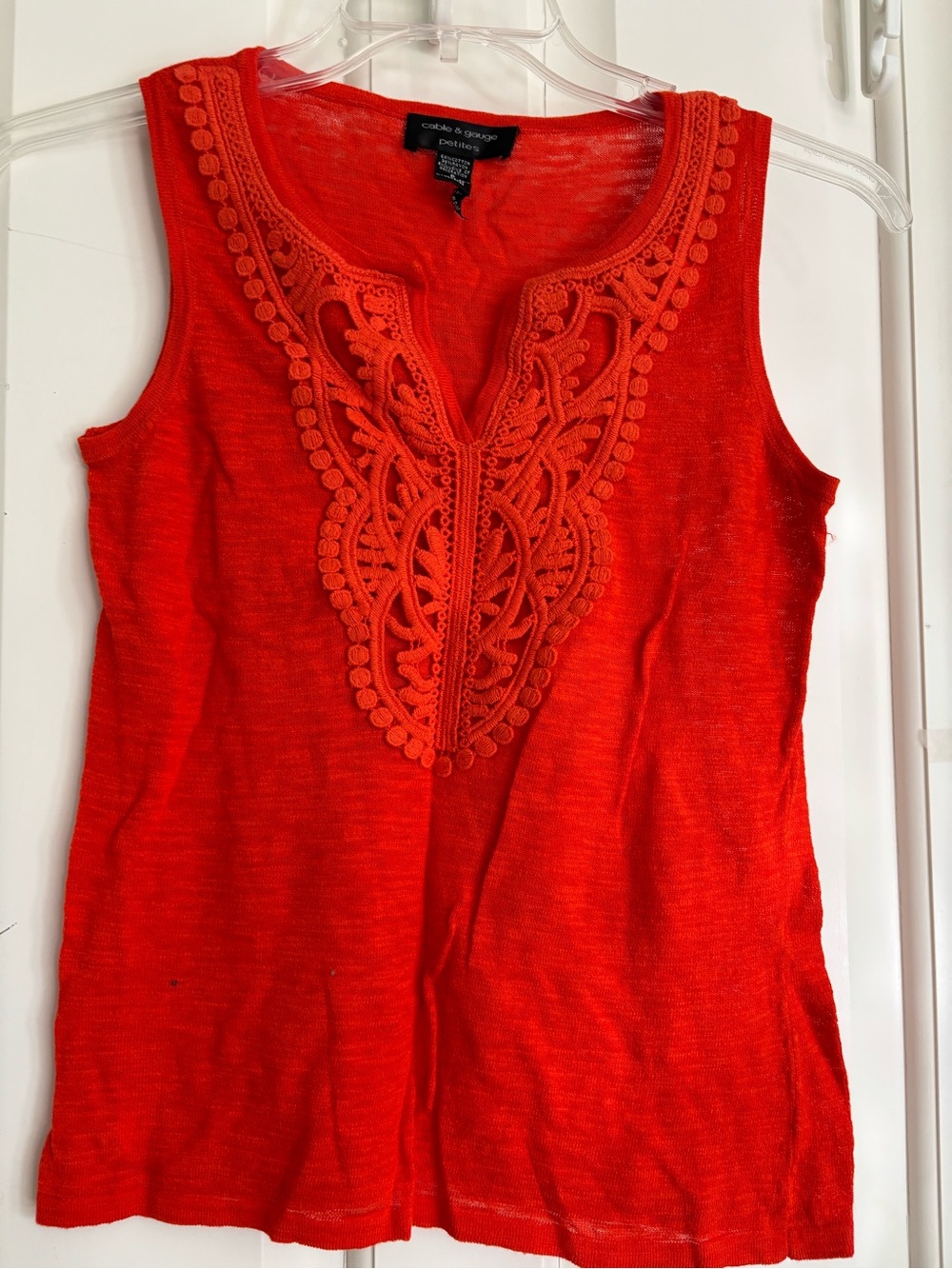 Cable & Gauge Women's Butnt Orange Sleeveless Crochet-Detail Tank